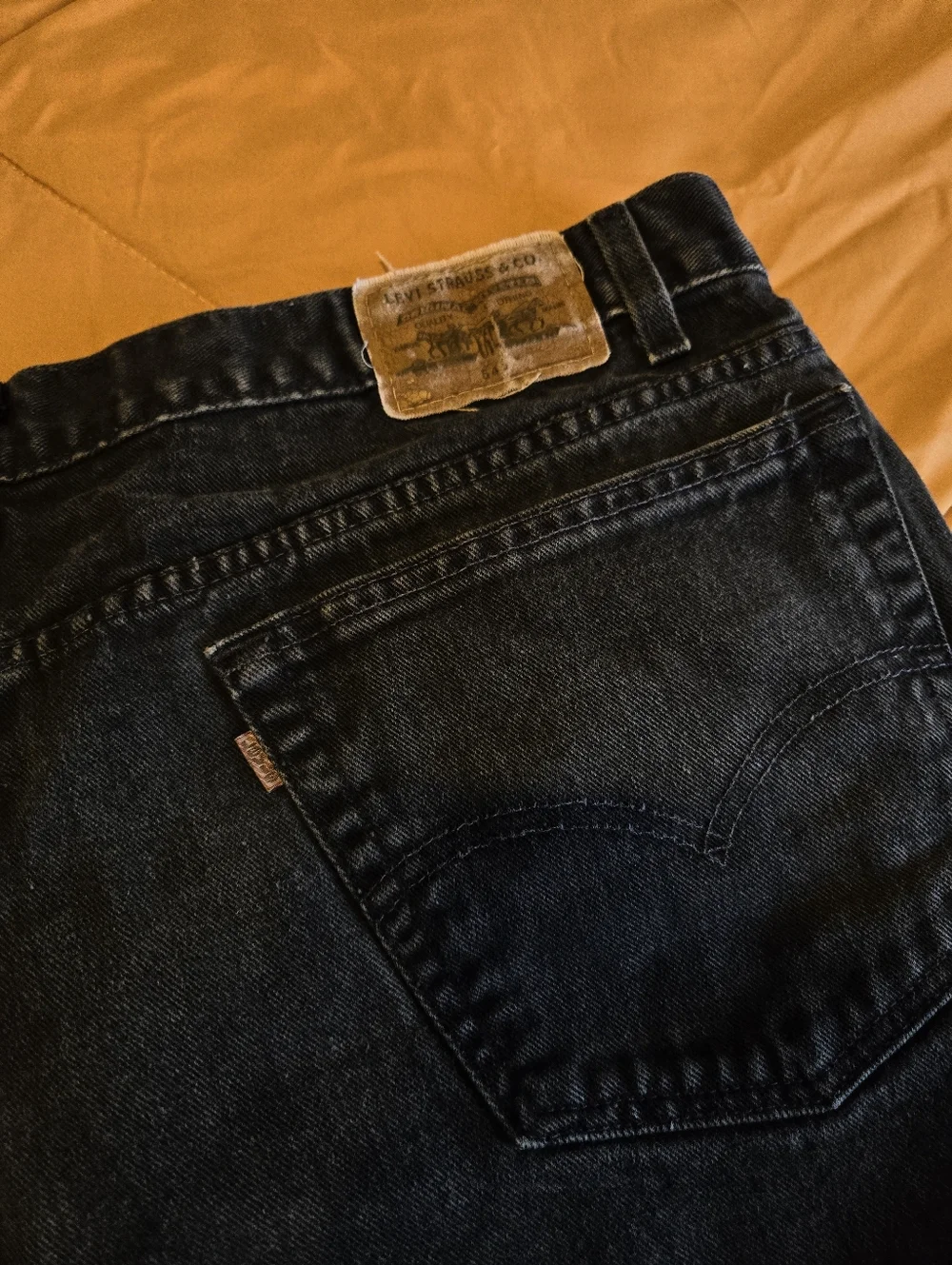 Levi's 545 Jeans Loose Fit Mens Size 40x30 (Actual 40x28) Faded Black Denim